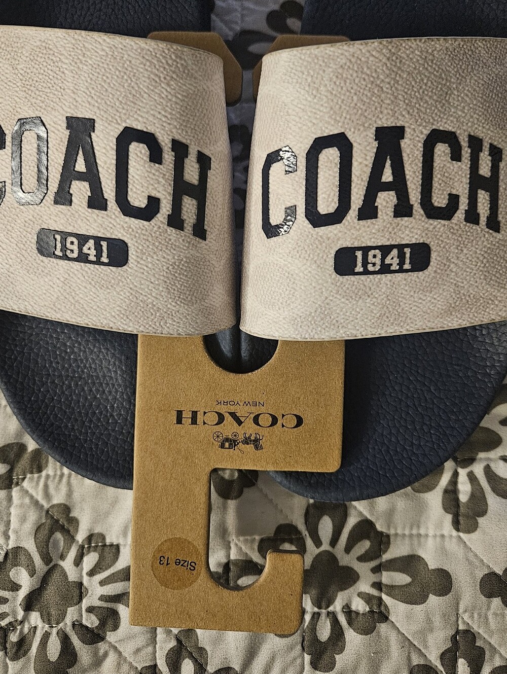 Coach Slides - Picture 4 of 6